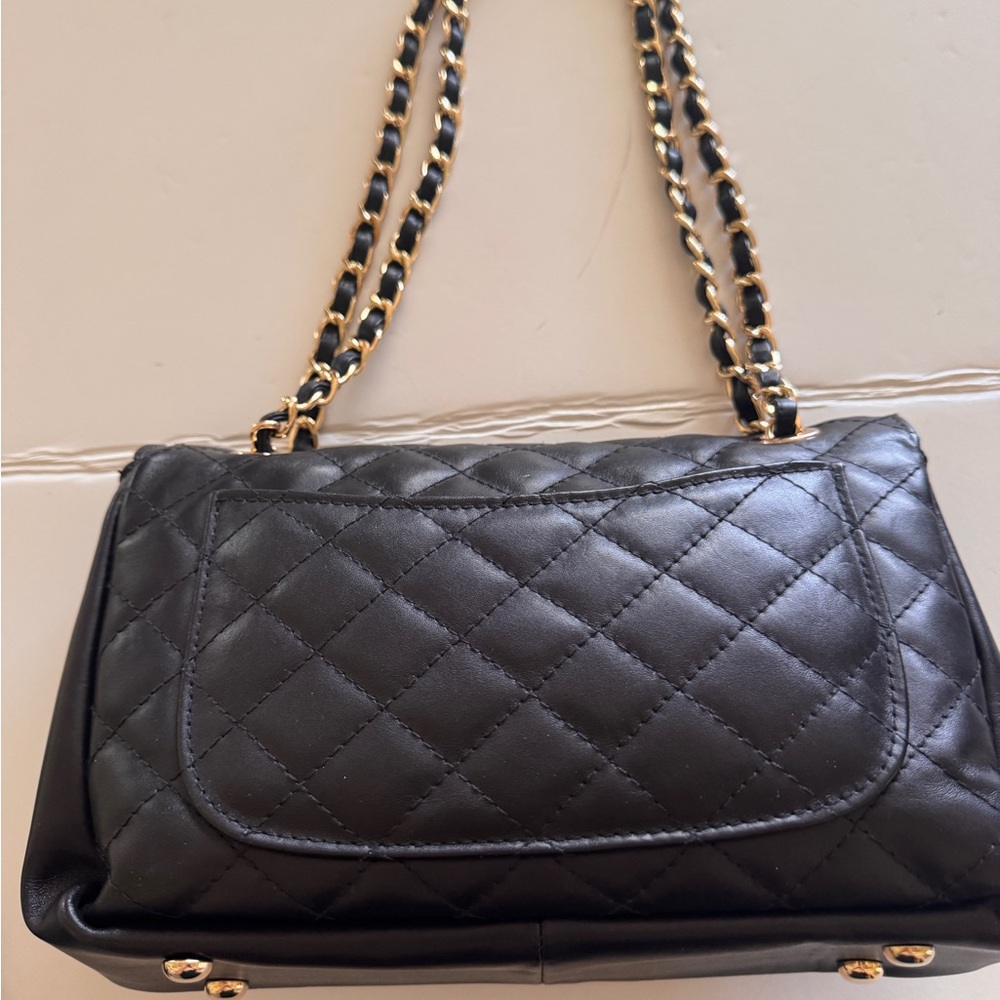 Stunning classic, black and red leather, legendary design handbag - NEW - Picture 4 of 8